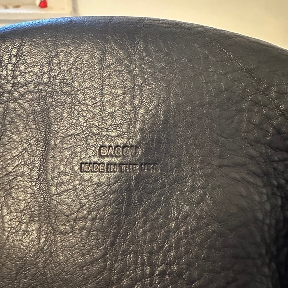 Baggu Black Leather Drawstring Bucket Bag - Picture 6 of 9